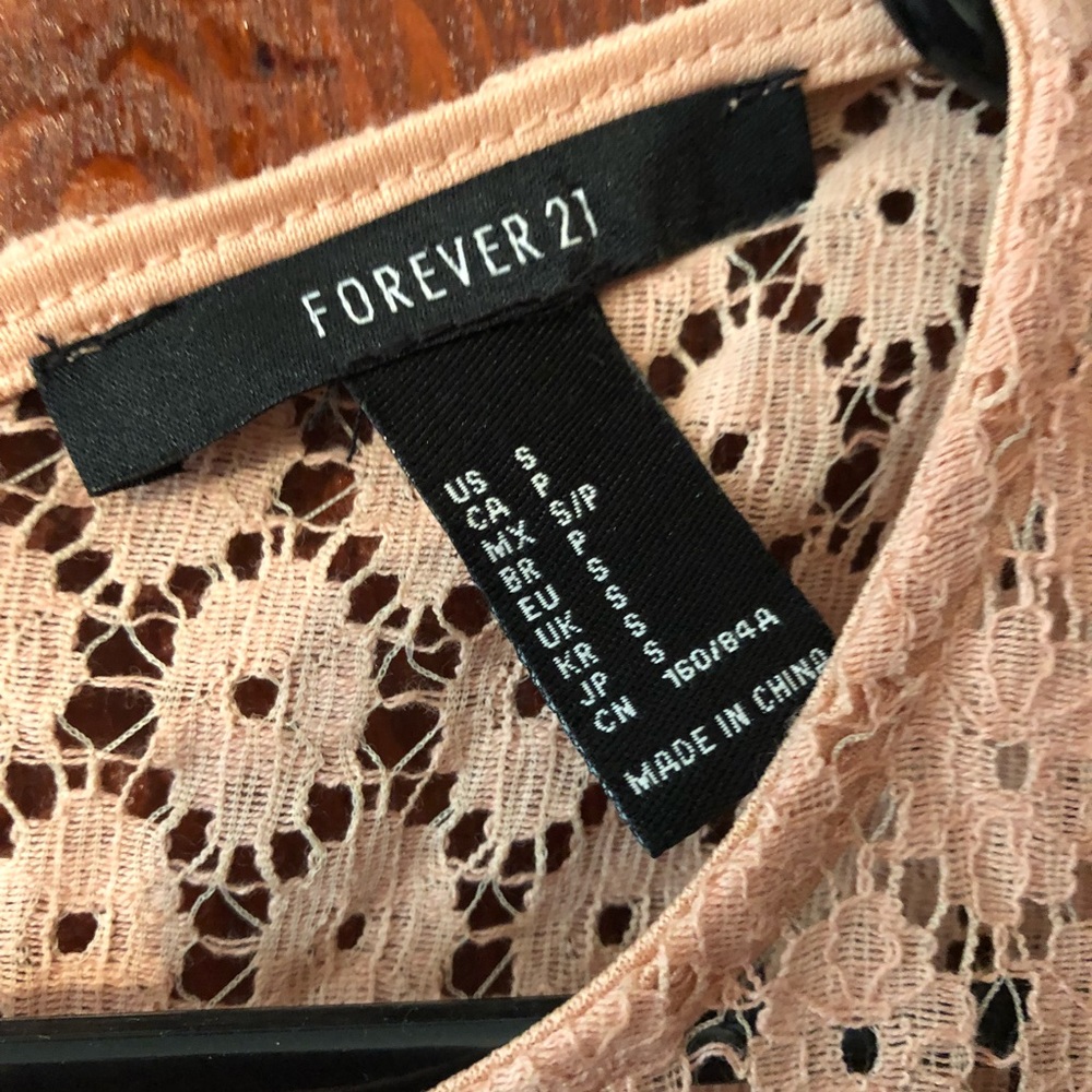 Forever 21 - Blush Lace Dress (like new) - Picture 5 of 5